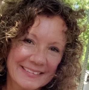 Meet your Posher, Lorenda